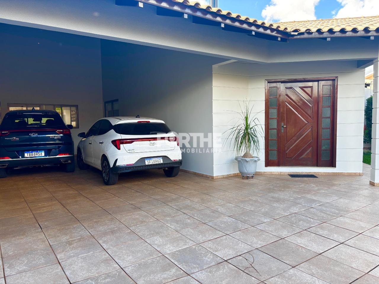 Casa à venda no Recanto Tropical: 