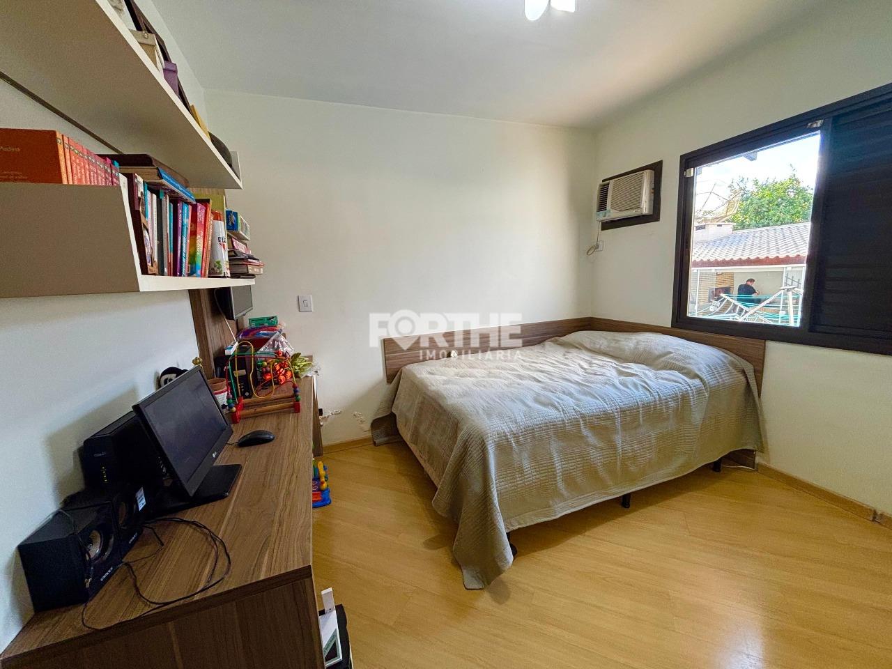 Casa à venda no Recanto Tropical: 