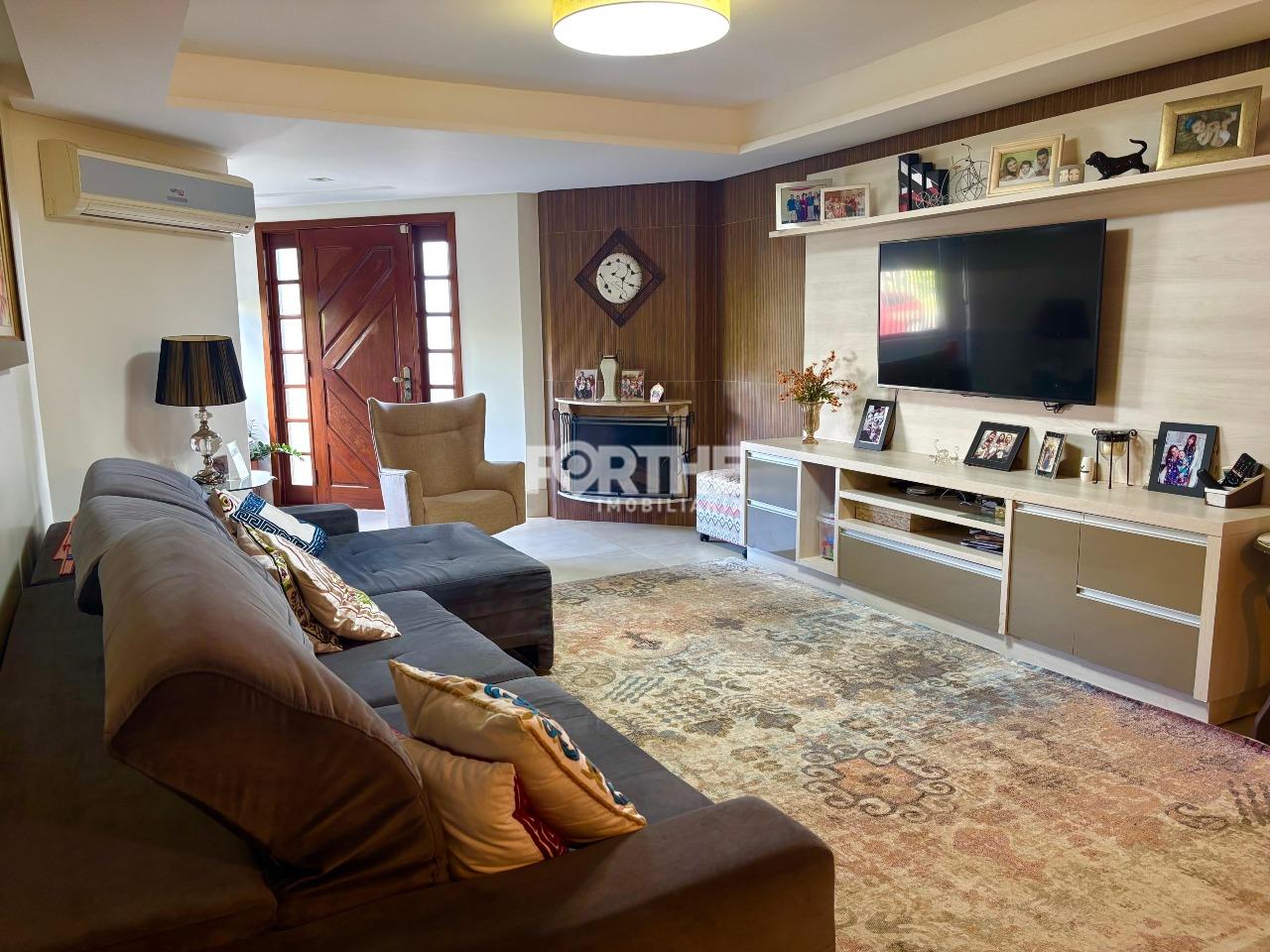 Casa à venda no Recanto Tropical: 