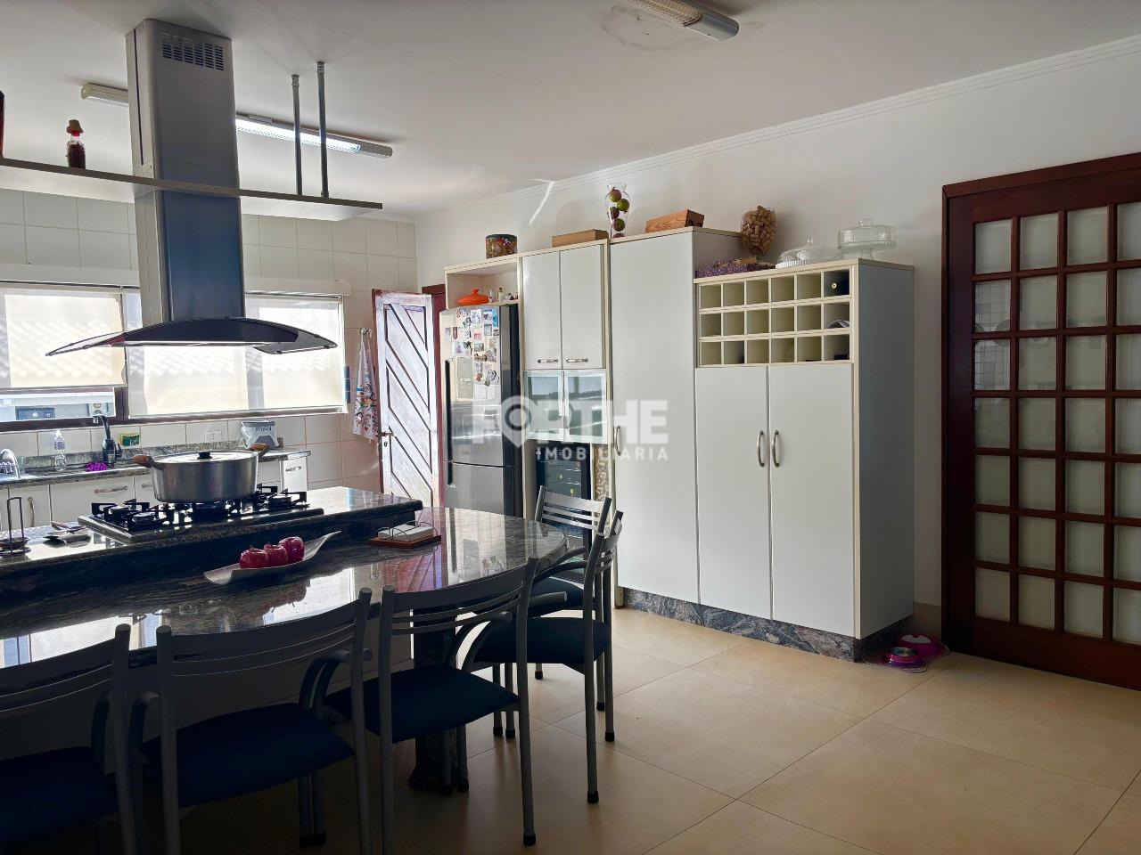 Casa à venda no Recanto Tropical: 