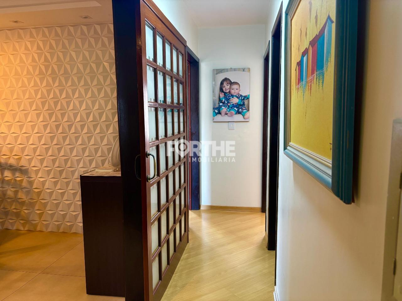 Casa à venda no Recanto Tropical: 