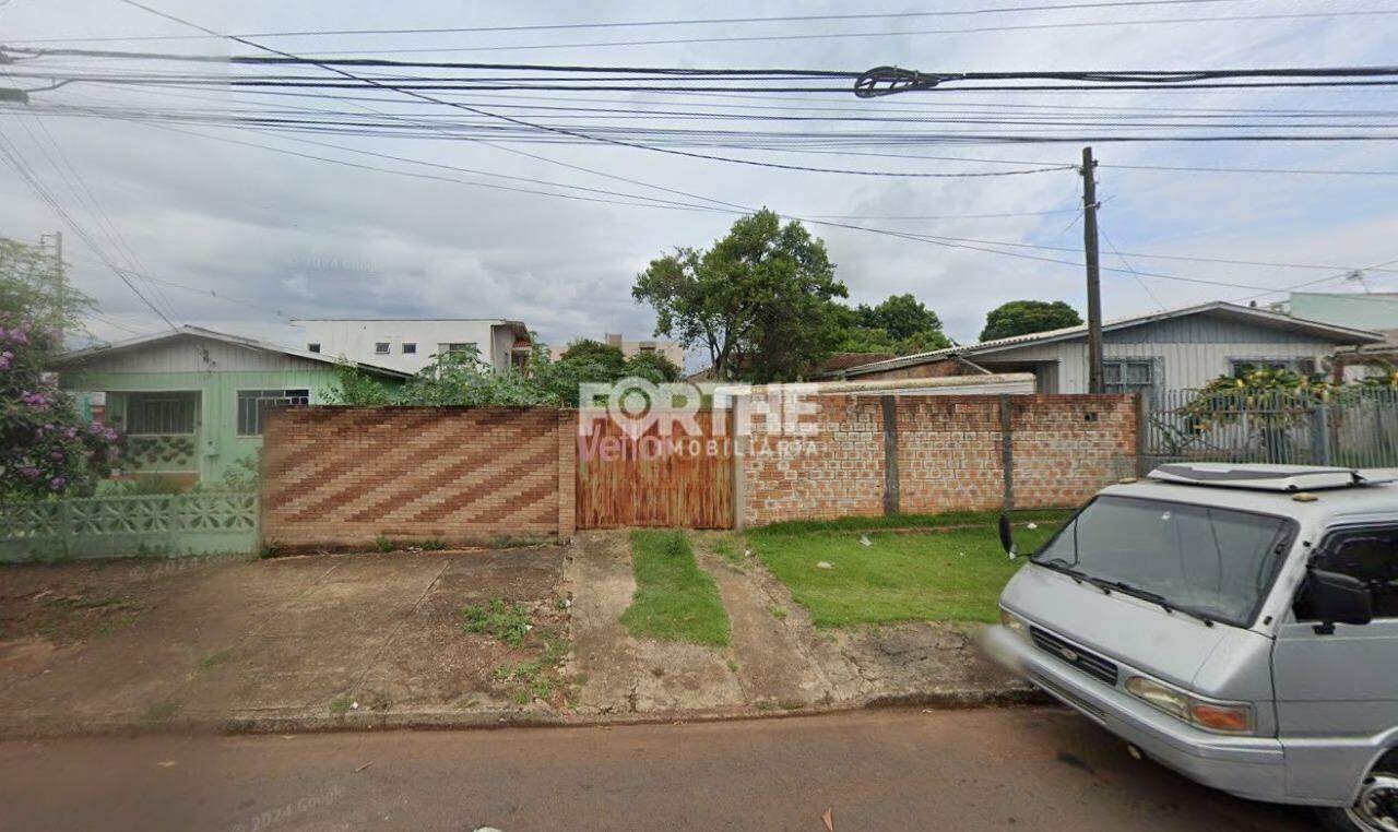 Terreno à venda no Neva: 