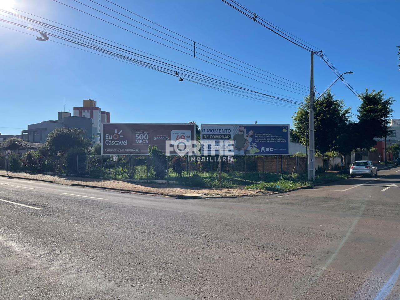 Terreno à venda no Centro: 