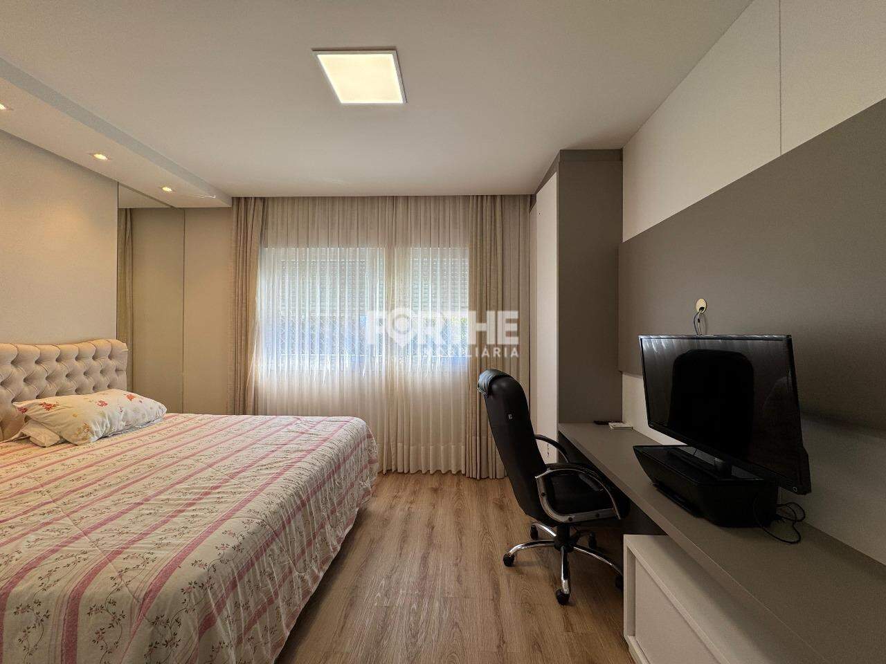 Sobrado em condomínio à venda no Alto Alegre: 