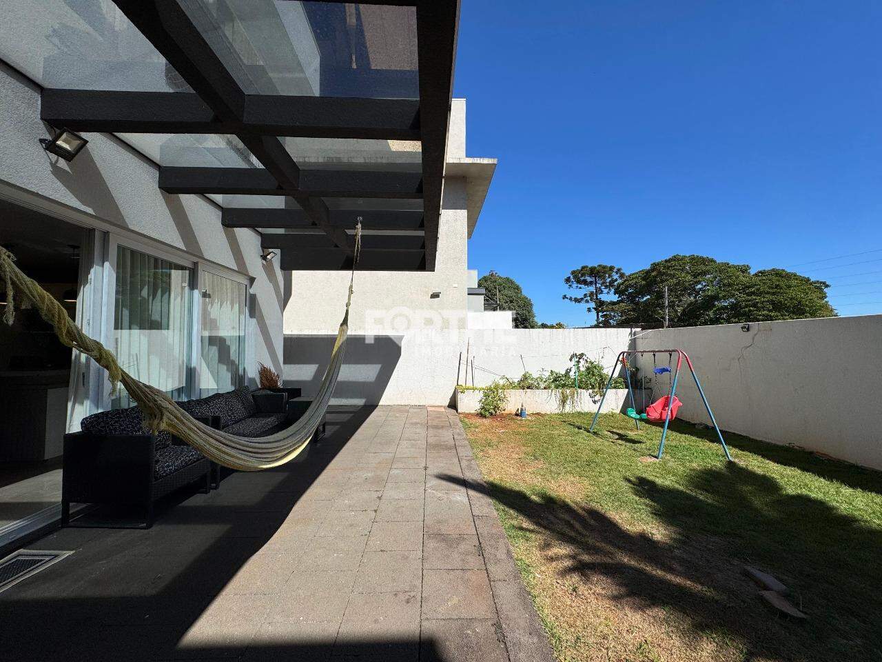 Sobrado em condomínio à venda no Alto Alegre: 