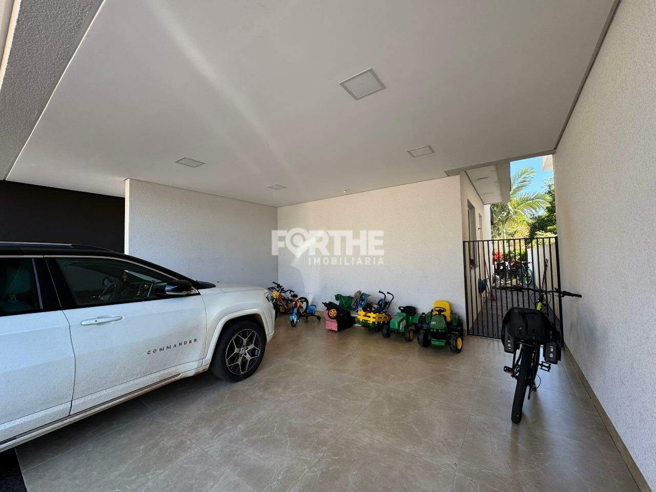 Sobrado em condomínio à venda no Alto Alegre: 