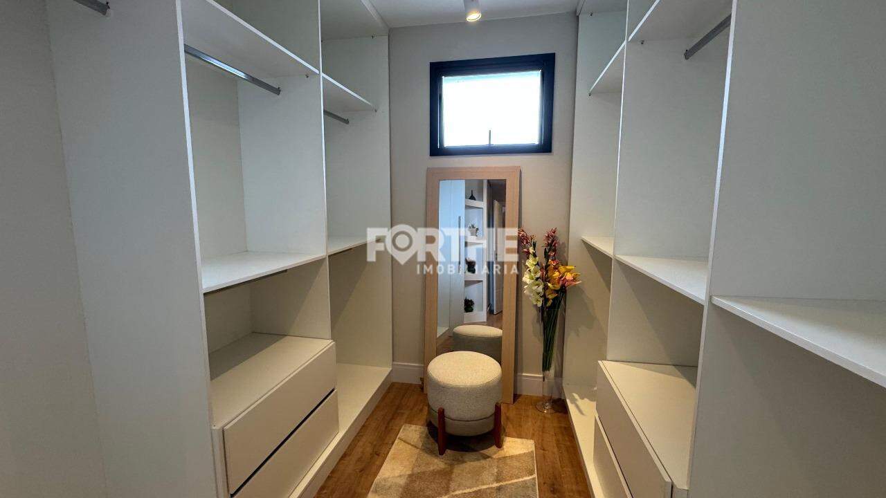 Casa à venda no Country: