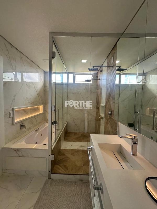 Sobrado em condomínio à venda no FAG: