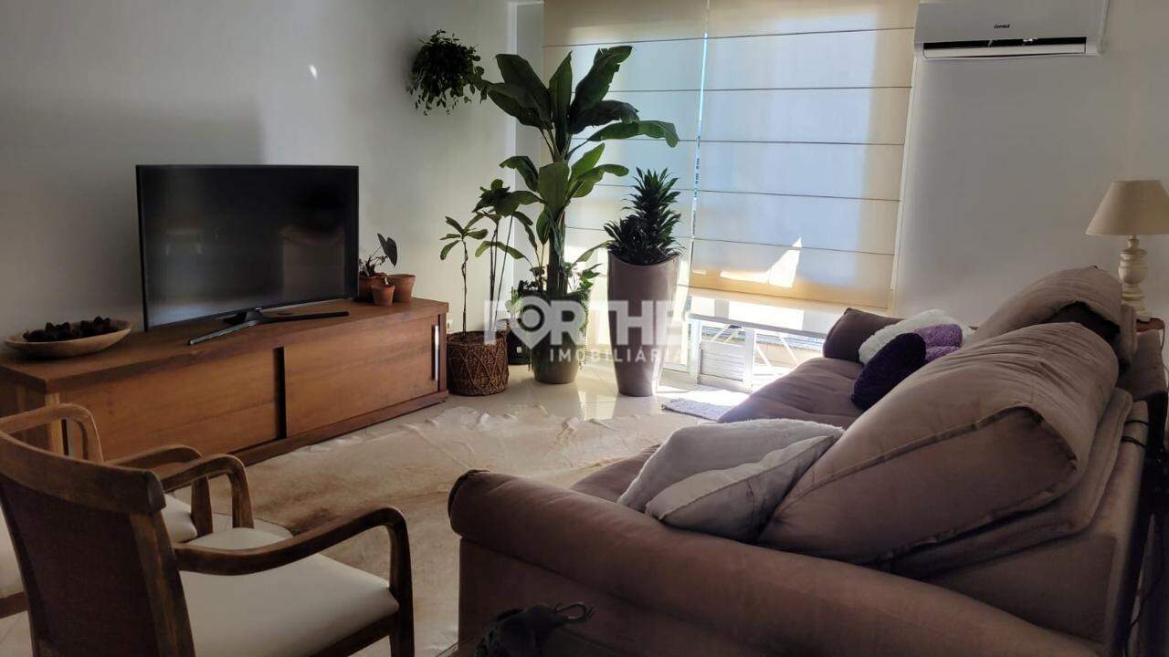 Apartamento 3 Dormitórios Centro 93m²
