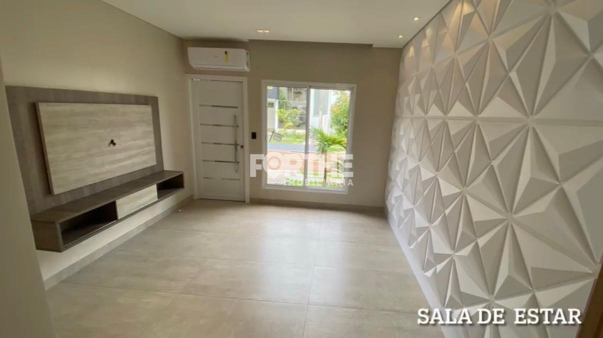 Sobrado em condomínio à venda no FAG: 