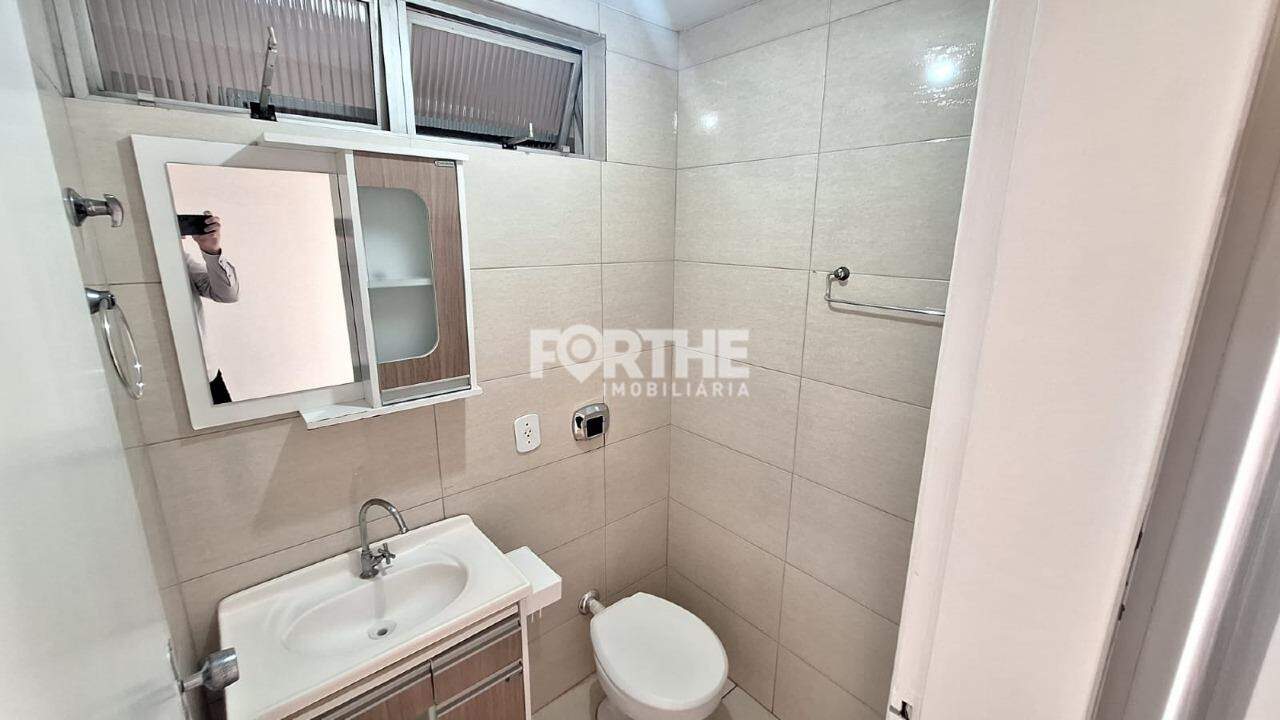 Apartamento para aluguel no Centro: 