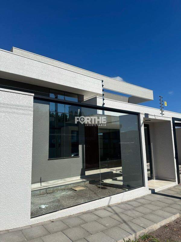 Casa à venda no Recanto Tropical III: 