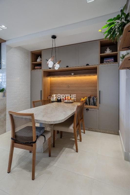 Apartamento à venda no Neva: 