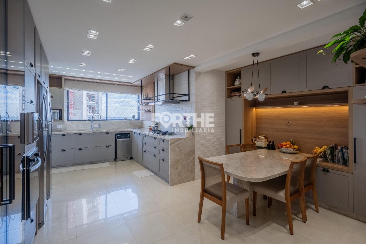 Apartamento à venda no Neva: 