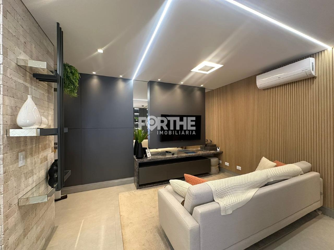 Apartamento à venda no Neva: 