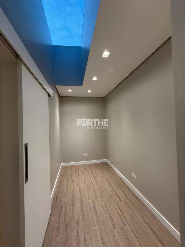 Casa à venda no Recanto Tropical IV: