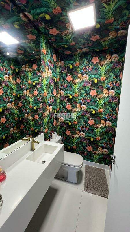 Sobrado em condomínio à venda no FAG: 