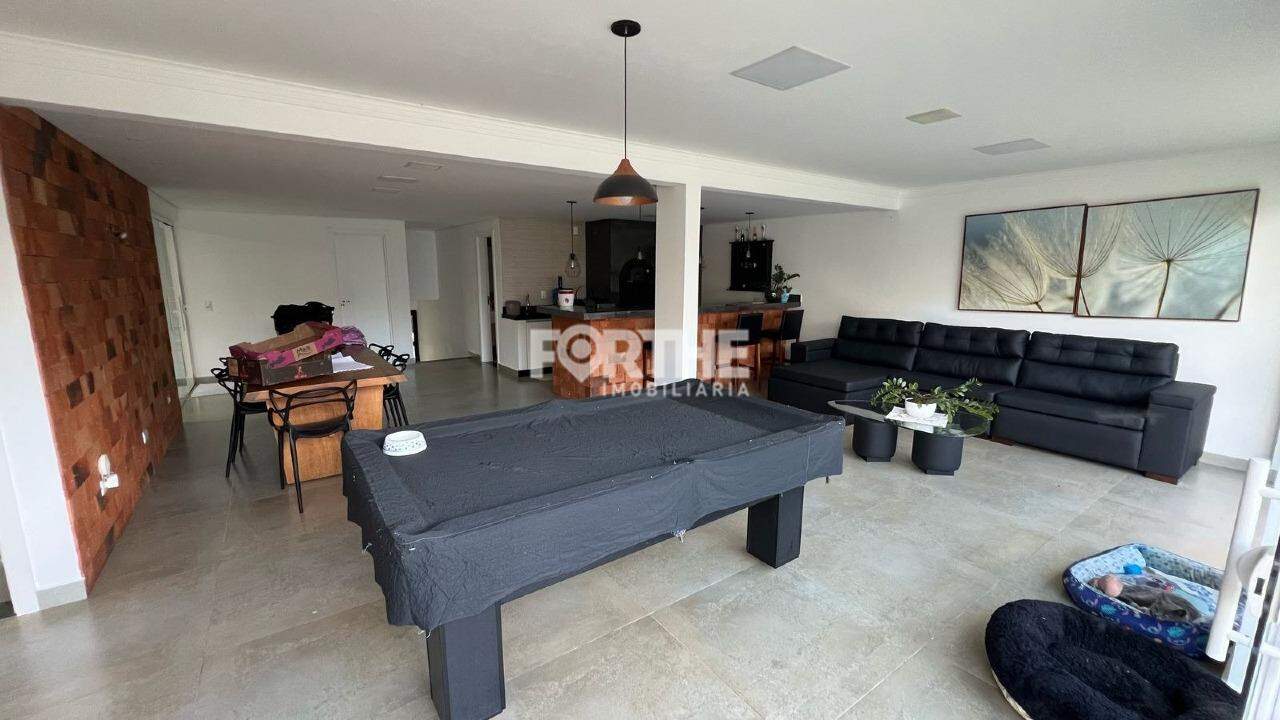 Sobrado em condomínio à venda no FAG: 