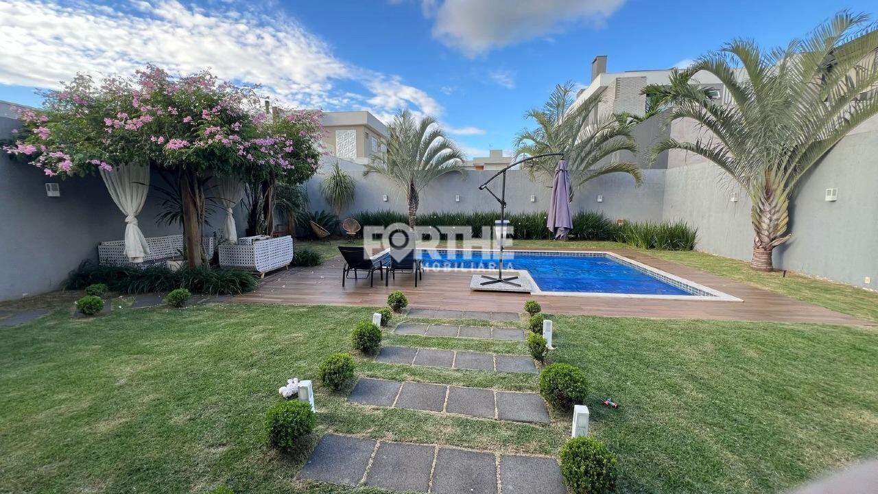 Sobrado em condomínio à venda no FAG: 