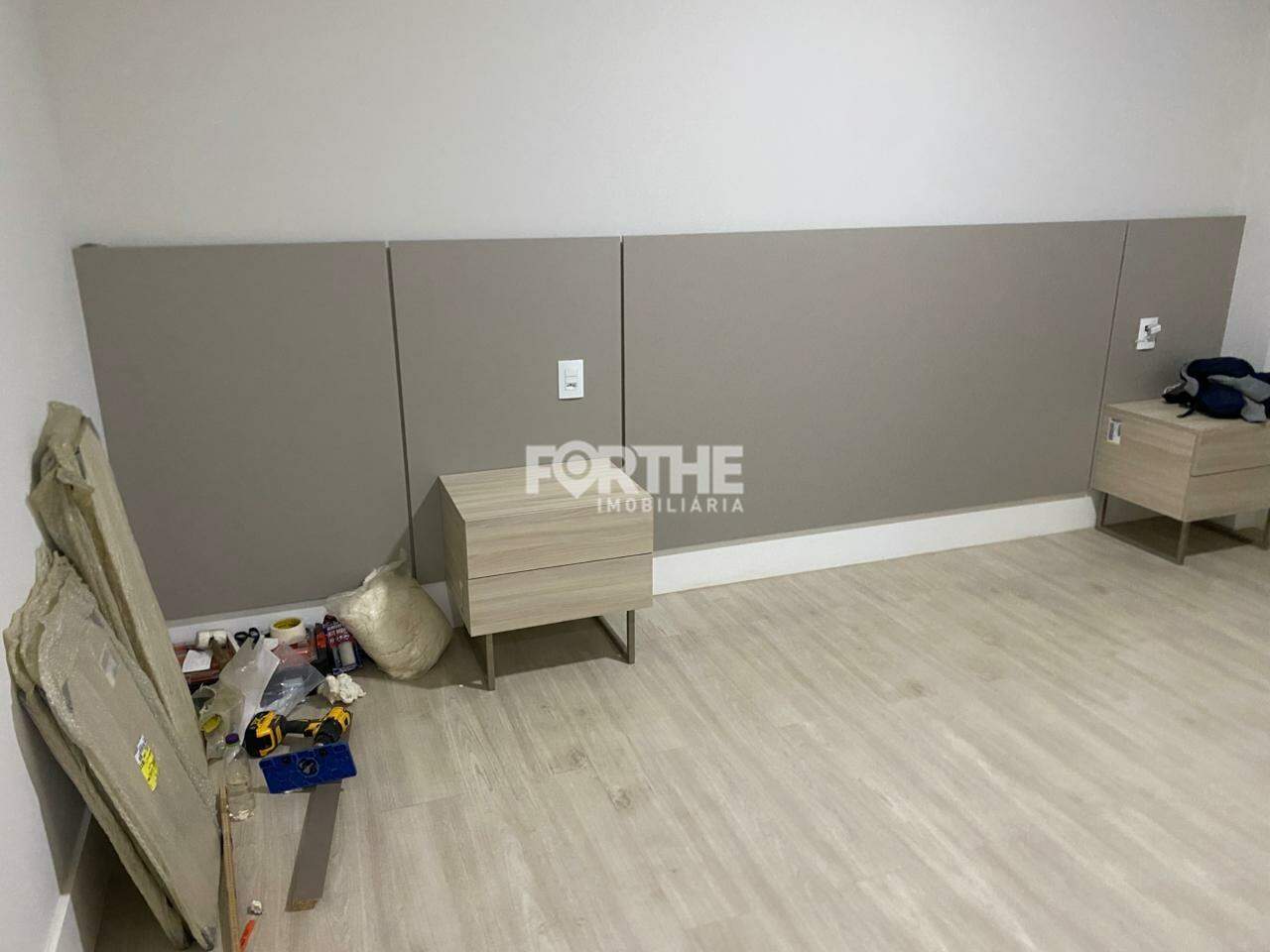 Apartamento para aluguel no Centro: 