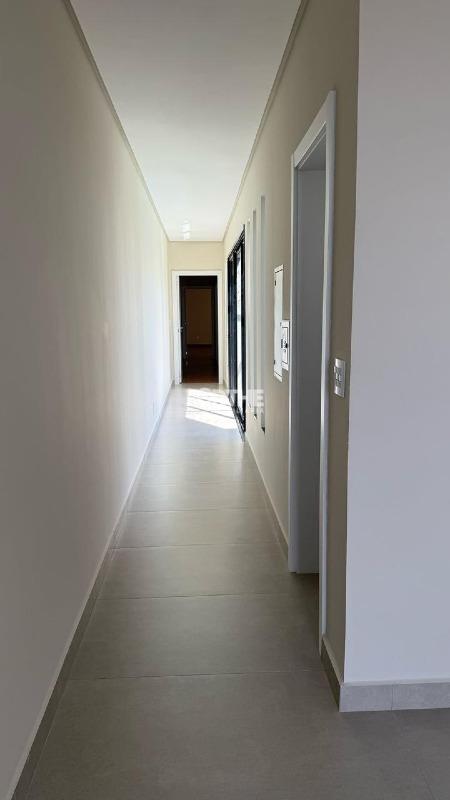 Casa à venda no Recanto Tropical II: 