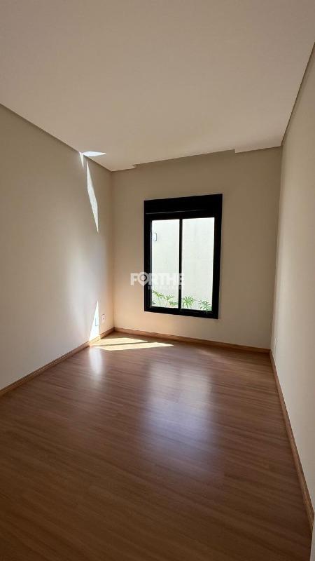 Casa à venda no Recanto Tropical II: 