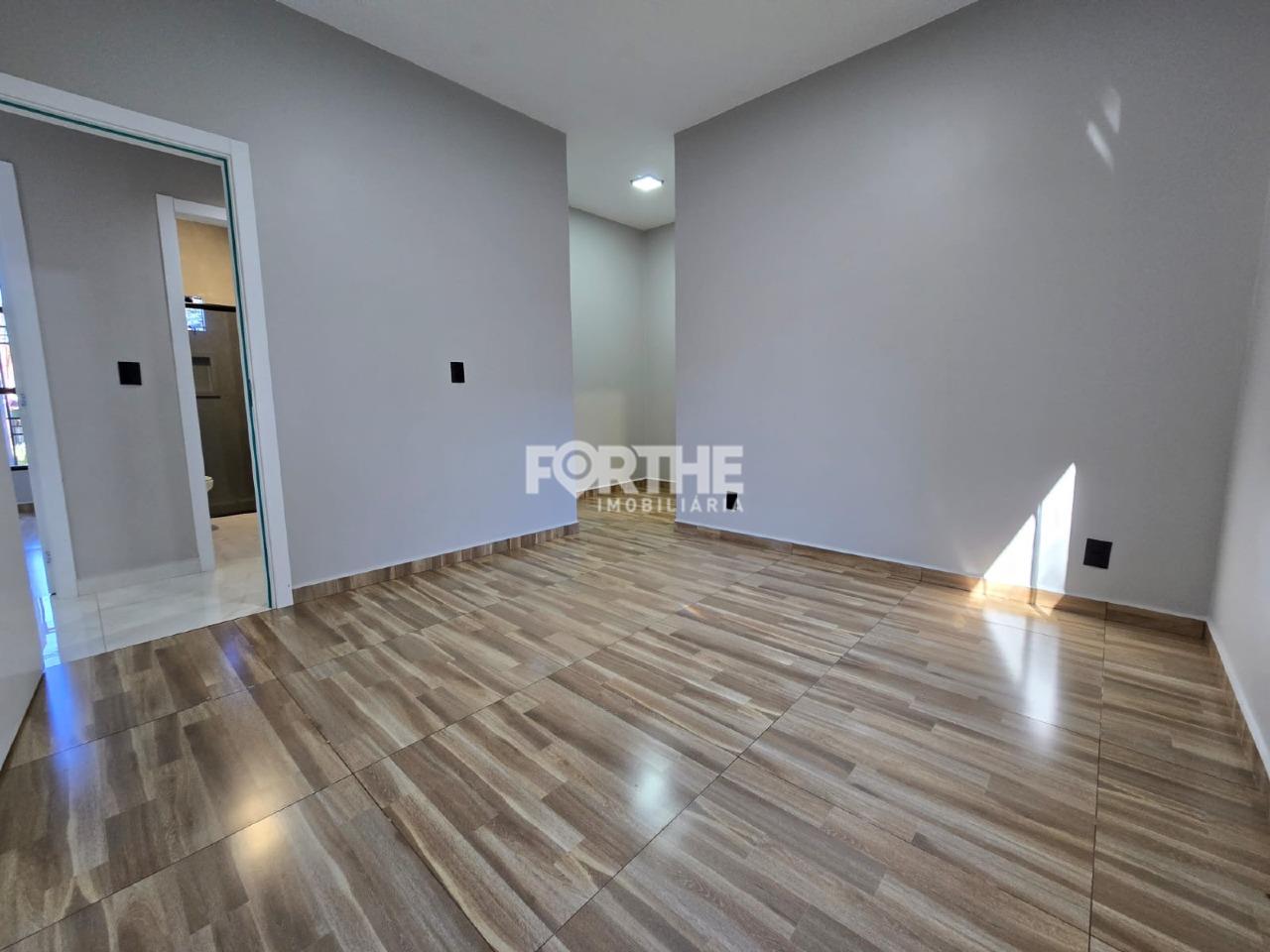 Casa à venda no Universitário: 