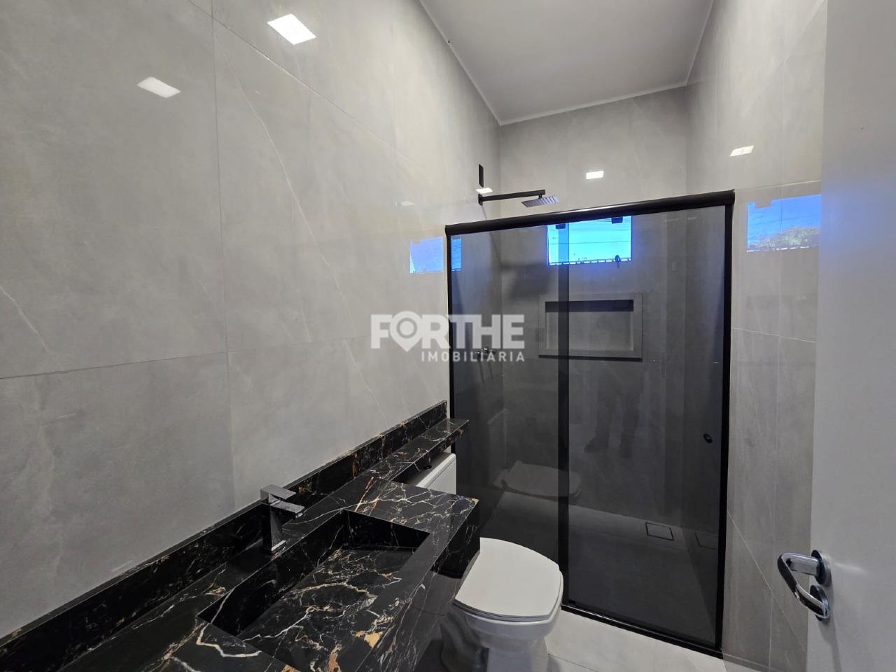 Casa à venda no Universitário: 