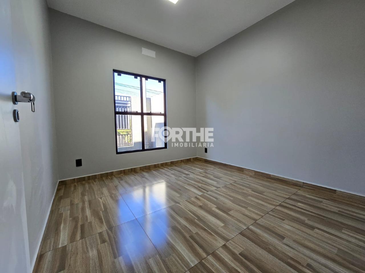 Casa à venda no Universitário: 