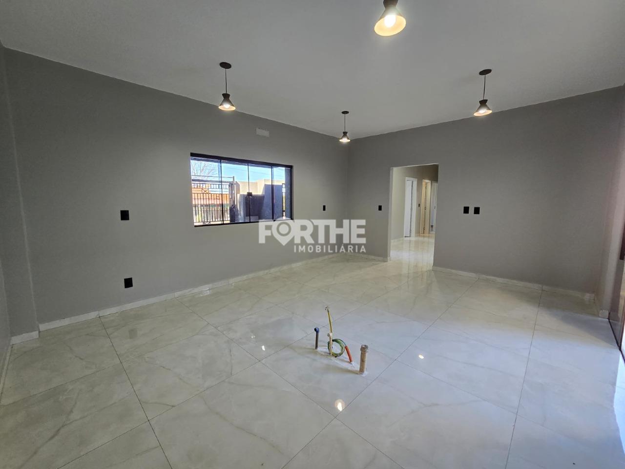 Casa à venda no Universitário: 