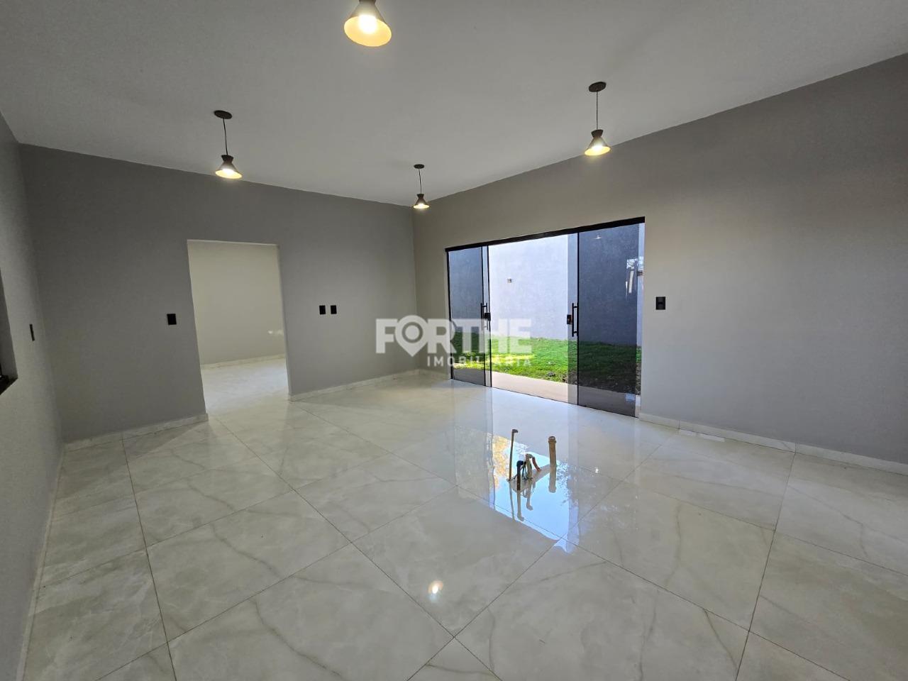 Casa à venda no Universitário: 