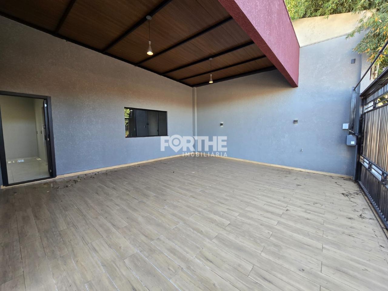 Casa à venda no Universitário: 