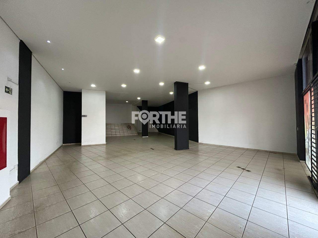 Sala comercial para aluguel no Maria Luiza: 