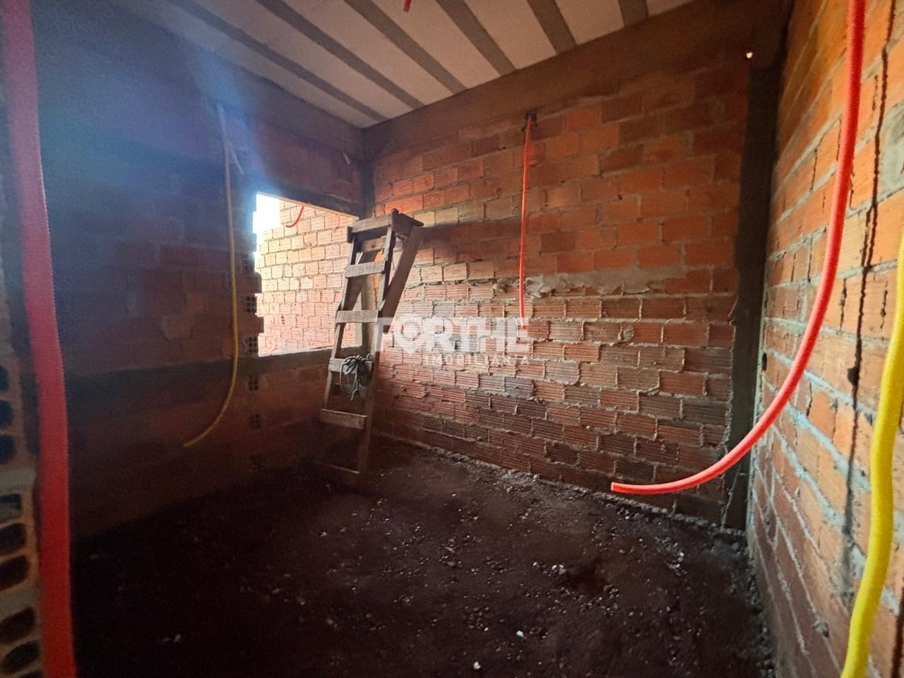 Casa à venda no Recanto Tropical IV: 