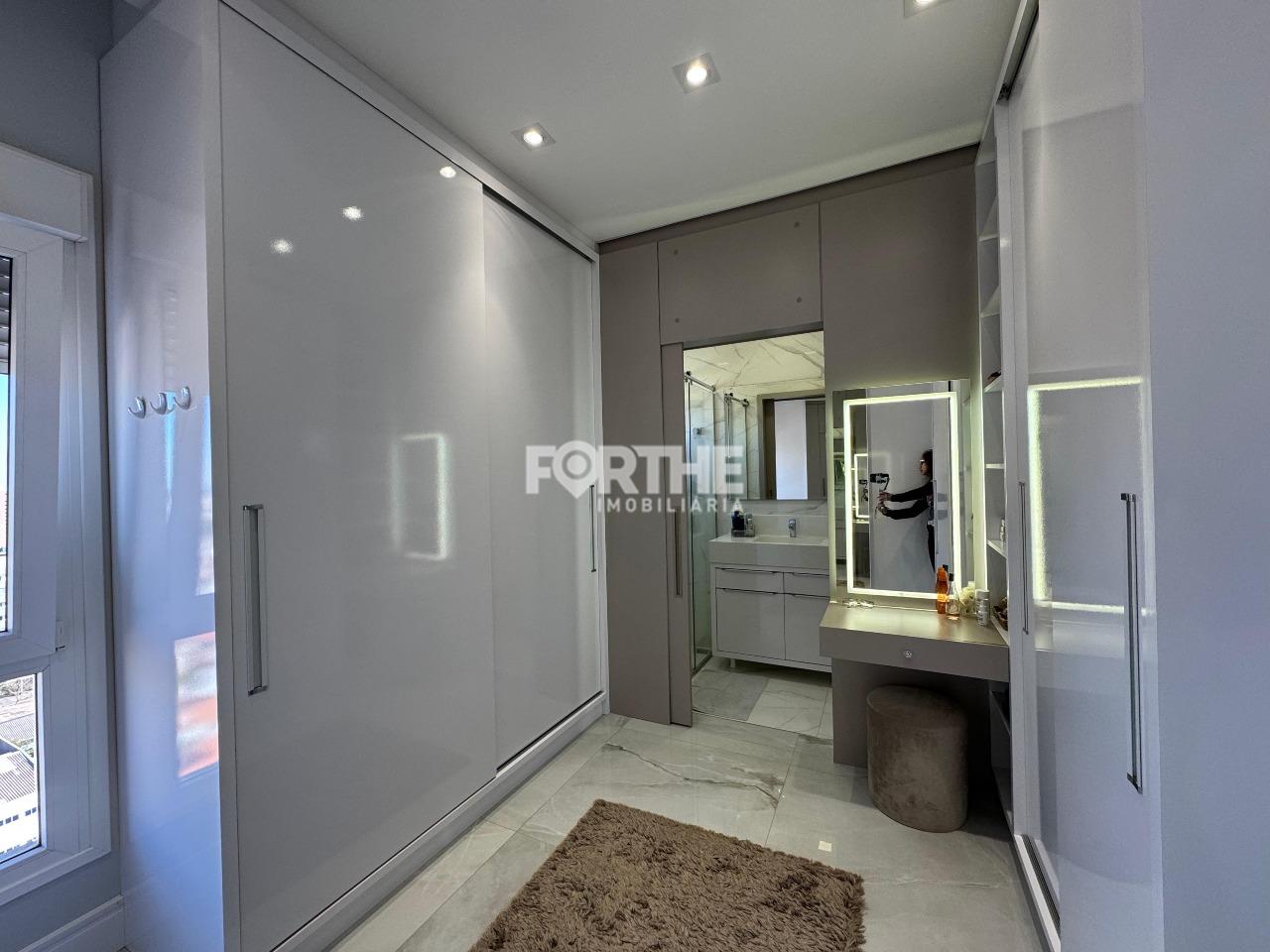 Apartamento à venda no Centro: CLOSET SUÍTE MASTER