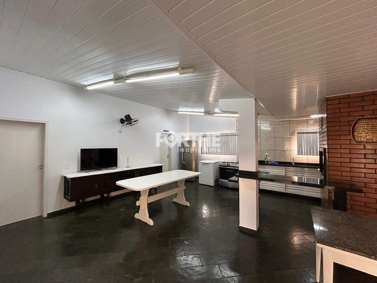 Apartamento para aluguel no Coqueiral: 