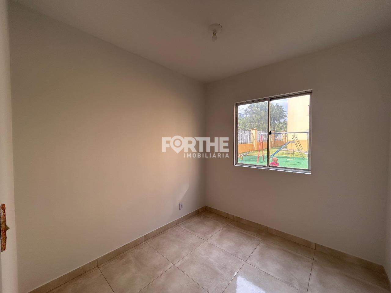 Apartamento para aluguel no Coqueiral: 