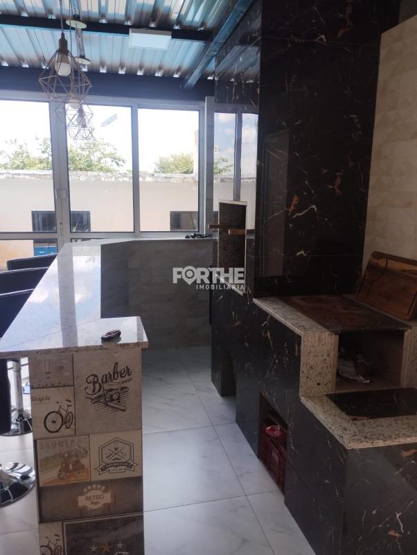 Casa à venda no Universitário: 