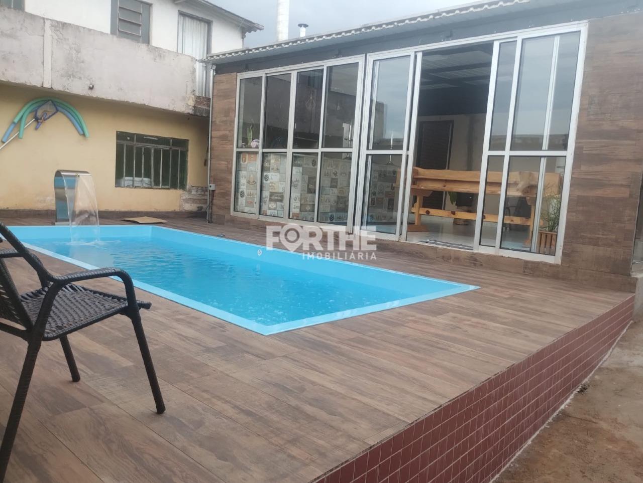 Casa à venda no Universitário: 