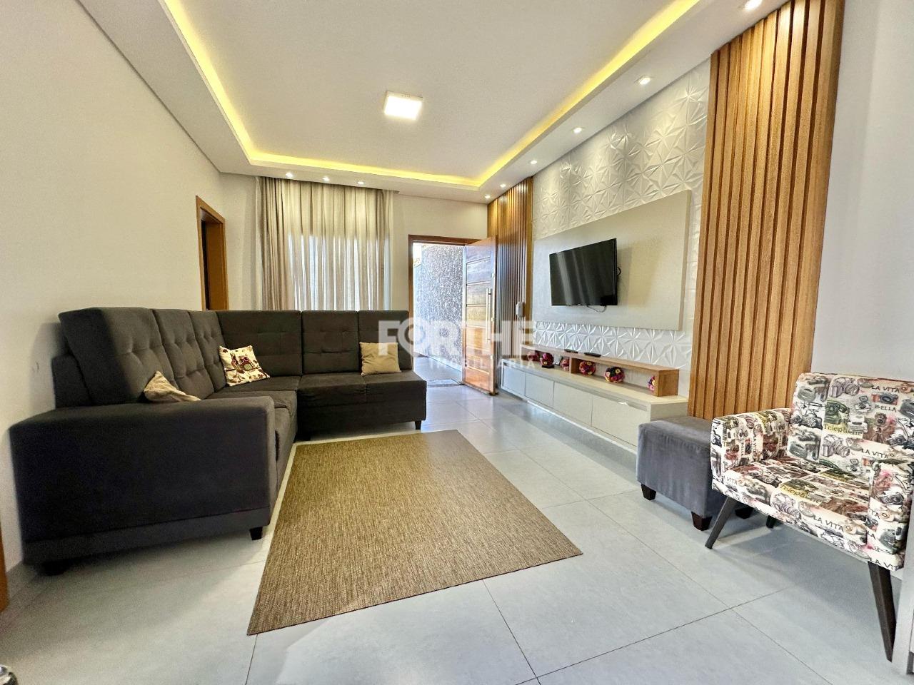 Casa à venda no Tropical III: 