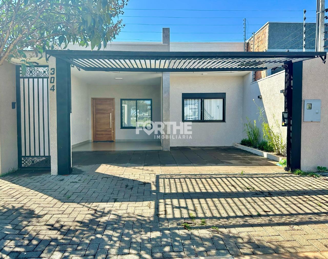 Casa à venda no Tropical III: 