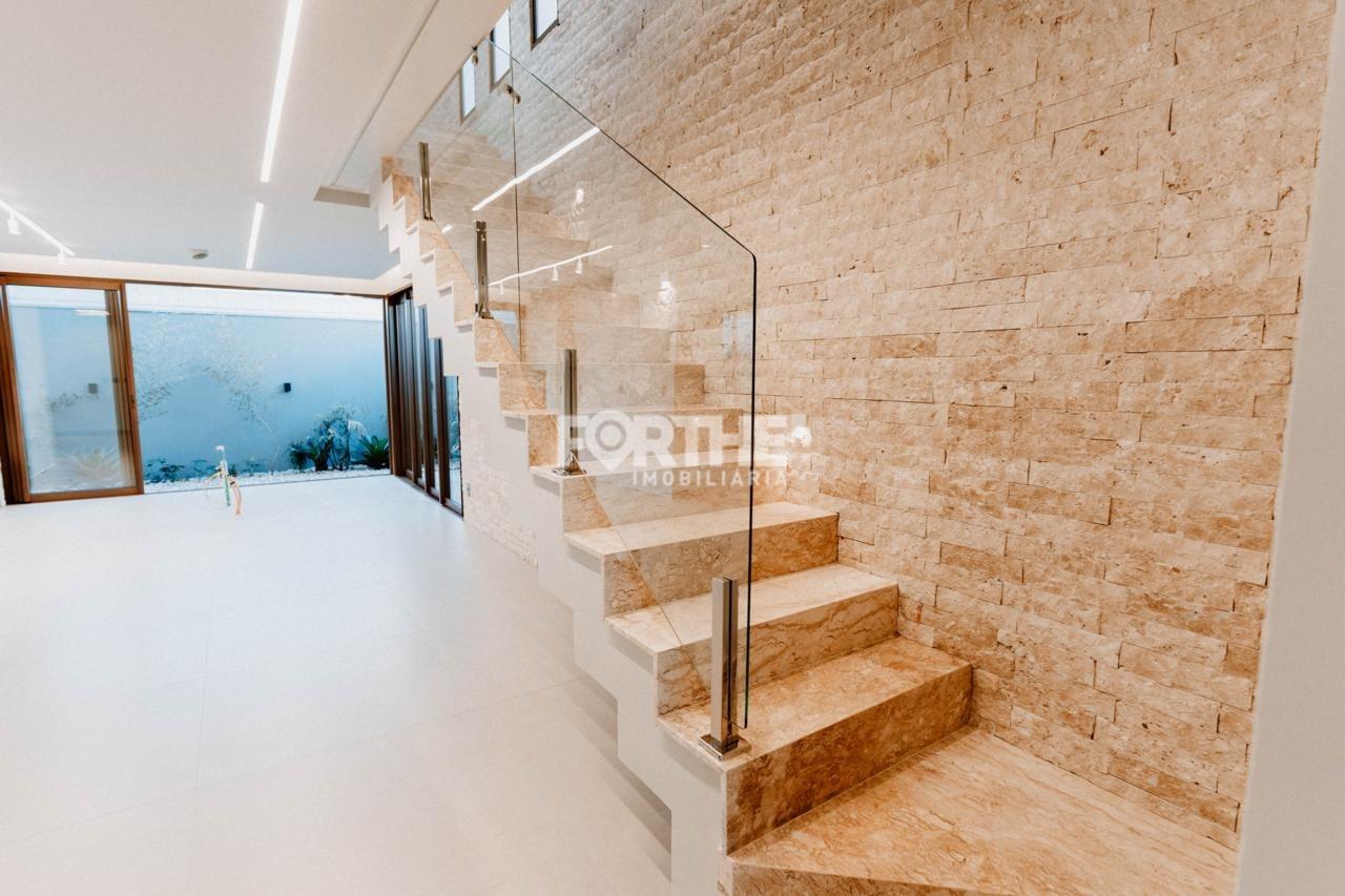 Sobrado em condomínio à venda no FAG: