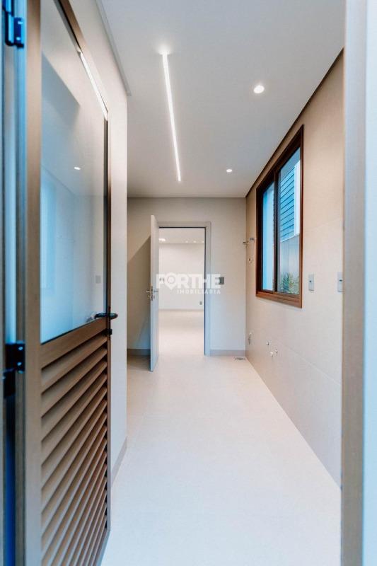 Sobrado em condomínio à venda no FAG: