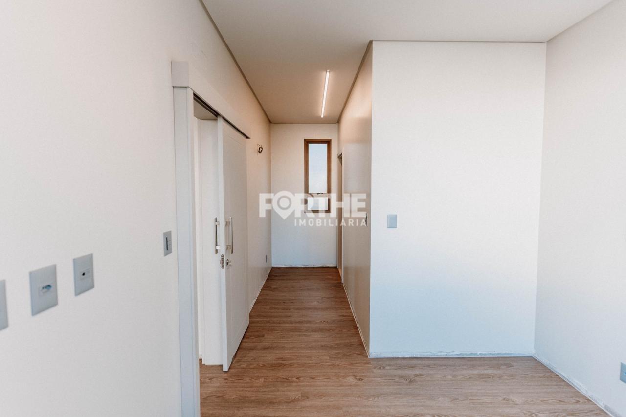 Sobrado em condomínio à venda no FAG: