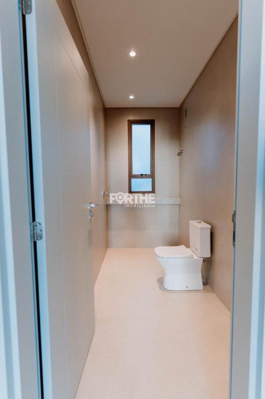 Sobrado em condomínio à venda no FAG: