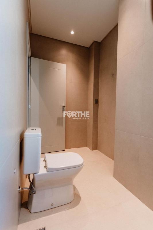 Sobrado em condomínio à venda no FAG: