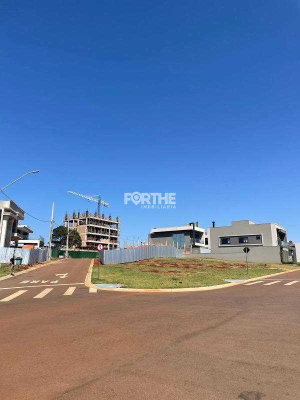 Terreno em condomínio à venda no Cancelli: 