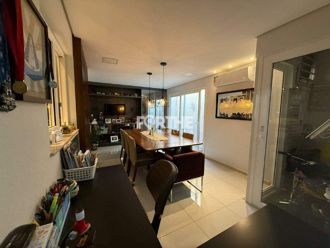 Sobrado em condomínio à venda no Alto Alegre: Sala de jantar