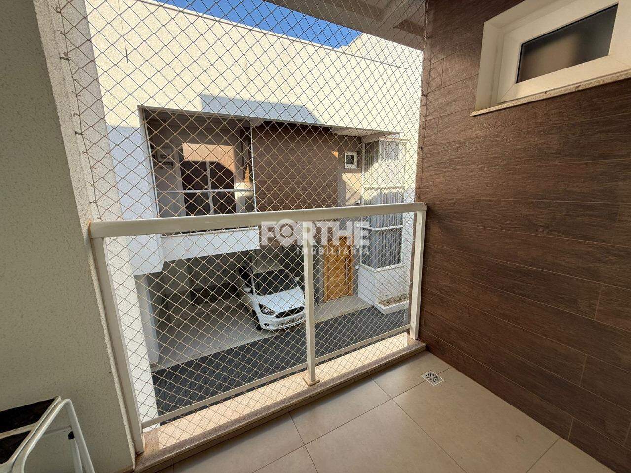 Sobrado em condomínio à venda no Alto Alegre: Sacada/suíte