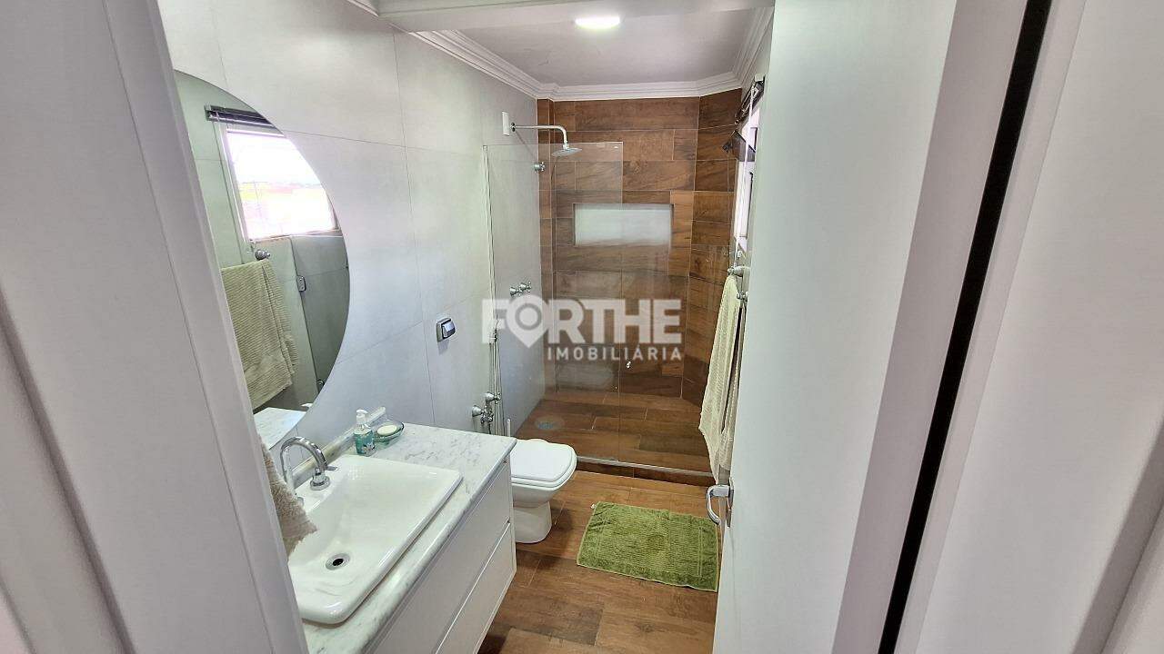 Sobrado à venda no Centro: 